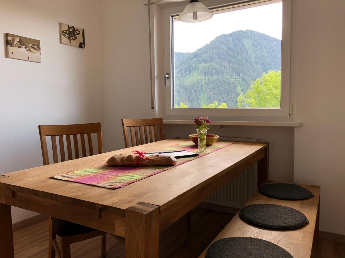 Walli Laterns - Ski Und Bergvergnuegen Direkt Vor Der Haustuer Extérieur photo