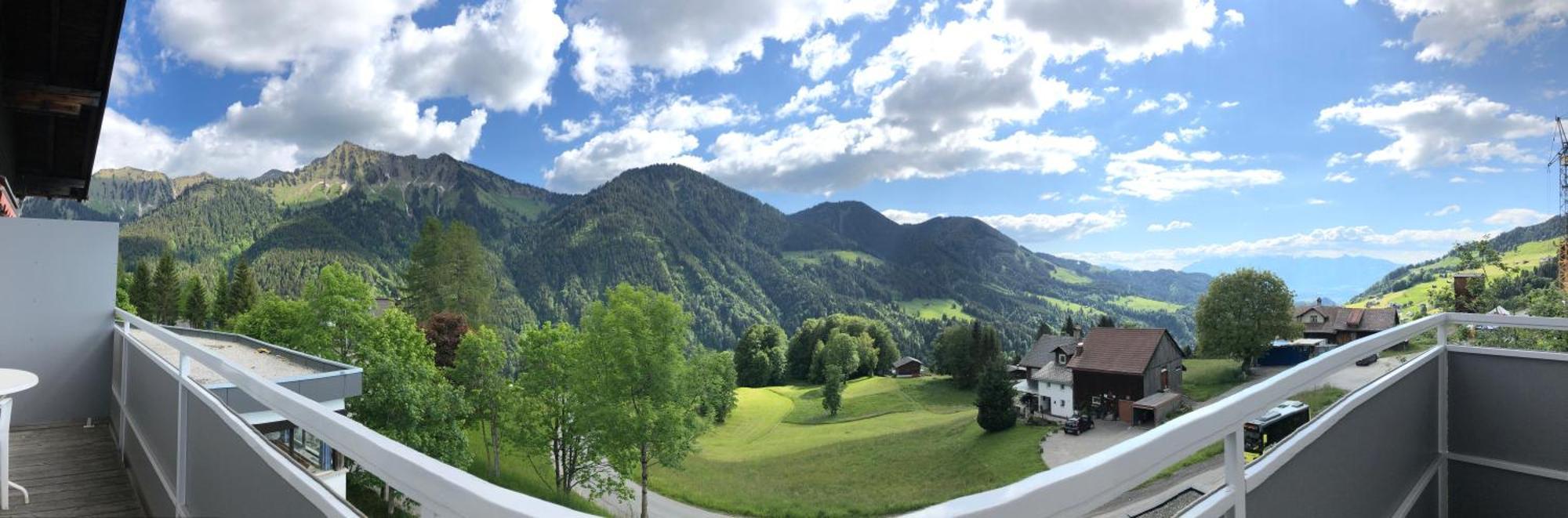Walli Laterns - Ski Und Bergvergnuegen Direkt Vor Der Haustuer Extérieur photo
